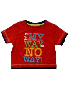 Újszerű George Piros, feliratos póló (68-74)