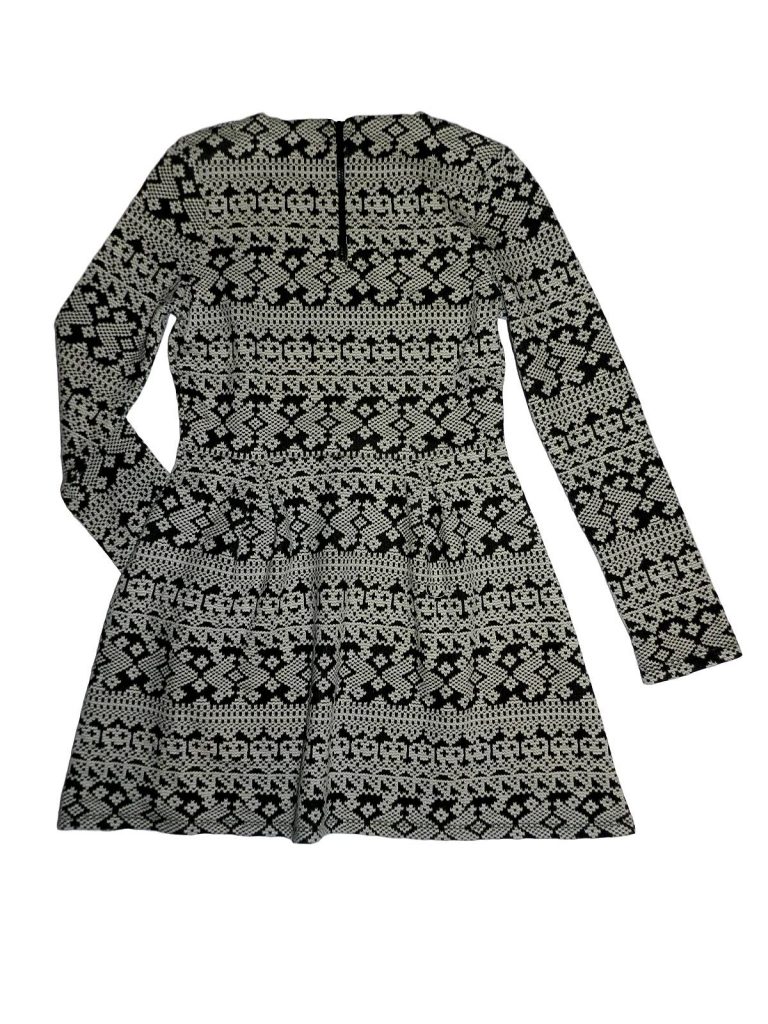 Újszerű Marks & Spencer Fekete-fehér, mintás ruha (140-146)