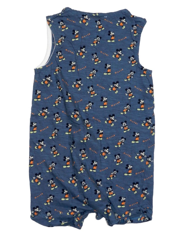 Hibátlan Disney Mickey napozó (86)